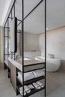 Hotel Santika Premiere Padang