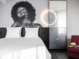 TRIBE Amsterdam City