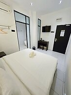 Georgetown Inn by Sky Hive