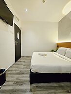 Georgetown Inn by Sky Hive