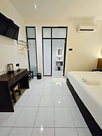 Georgetown Inn by Sky Hive