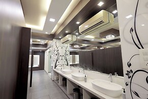 HOTEL SHAGUN ROOMS & BANQUET Surat