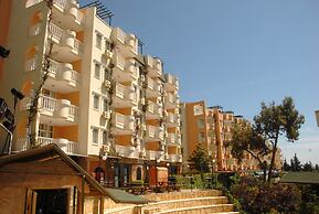 07 Group Hotel