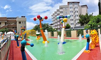 07 Group Hotel