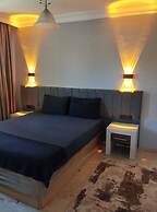 07 Group Hotel