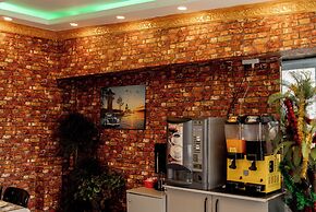 Golden Horn Park Hotel