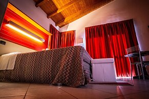 Room in Guest Room - Spacious Double Room in Alba