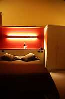 Room in Guest Room - Spacious Double Room in Alba