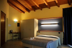 Room in Guest Room - Spacious Double Room in Alba