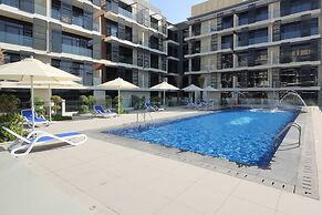 Executive Studio Seven