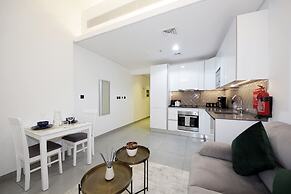 Executive Studio Seven