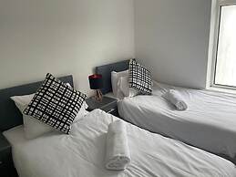 Gateway Mews 5 Bedroom Home