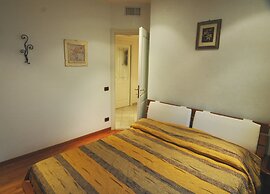 Roma Chic House - Luxury Apartment 1 People for Business Studio
