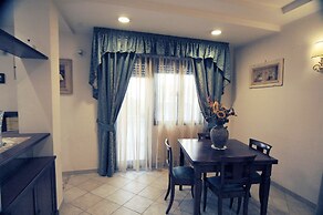 Roma Chic House - Luxury Apartment 1 People for Business Studio
