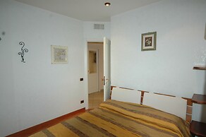 Roma Chic House - Luxury Apartment 1 People for Business Studio