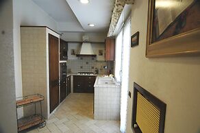 Roma Chic House - Romantic House With Jacuzzi, for Couples