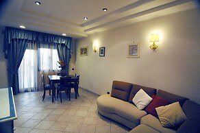 Roma Chic House - Romantic House With Jacuzzi, for Couples