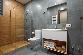 Theory Hotel