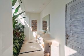Villa Ananda