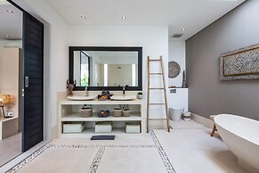 Villa Hugo