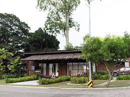 Crusoe Cabins Costa Azalea