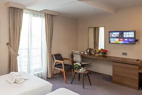 Litros Hotel & Spa
