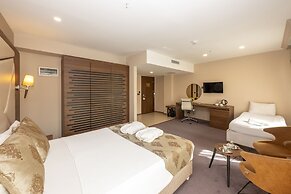Litros Hotel & Spa