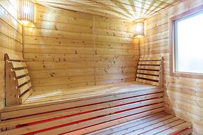 Chalet With Private Whirlpool And Sauna