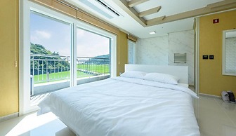 Yeosu Sora Noeul Pension