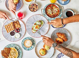 Hyatt Centric Jumeirah Dubai