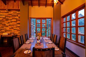 Chimpundu Lodge