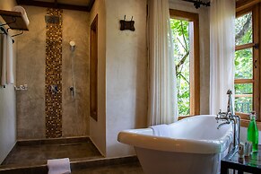 Chimpundu Lodge