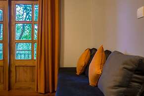 Chimpundu Lodge