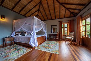 Chimpundu Lodge