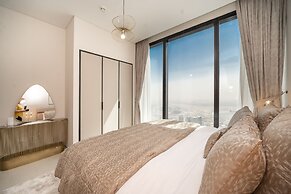 Jumeirah Gate Tower - Luton Vacation Homes