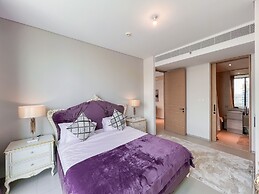 Jumeirah Gate Tower - Luton Vacation Homes