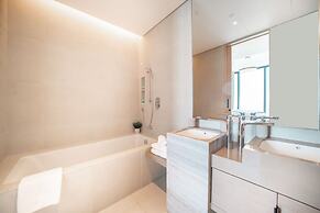Jumeirah Gate Tower - Luton Vacation Homes