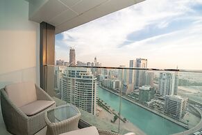 Jumeirah Gate Tower - Luton Vacation Homes
