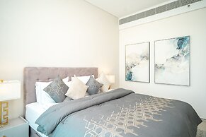 Jumeirah Gate Tower - Luton Vacation Homes