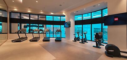 Jumeirah Gate Tower - Luton Vacation Homes