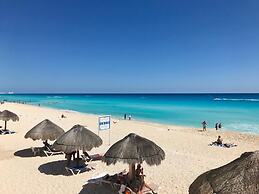 Brisas Apartment Cancun