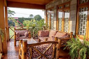 United Nations Bluezone Stunning, Spacious Cottage