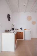 Xerolithos Natural Living