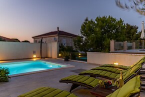 Villa Tatijana