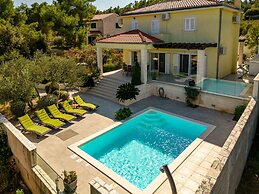 Villa Tatijana