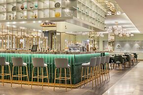 The Emerald House Lisbon, Curio Collection By Hilton