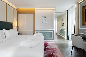 The Emerald House Lisbon, Curio Collection By Hilton