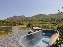Llethr - Shepherds Hut
