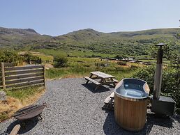 Llethr - Shepherds Hut