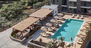 Volta Suites and Villas